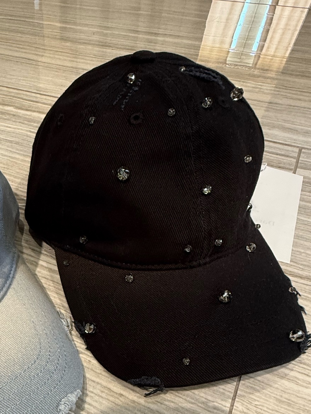 New Crystal-Embellished Black Baseball Cap Adjustable